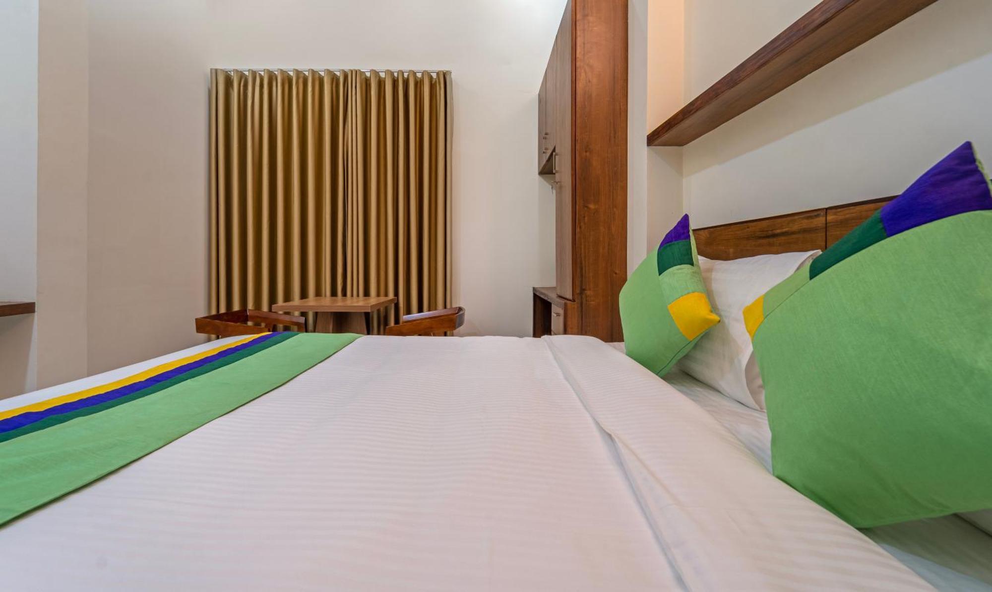Itsy Hotels Avani Stays, Vyttila, Kochi Exteriér fotografie