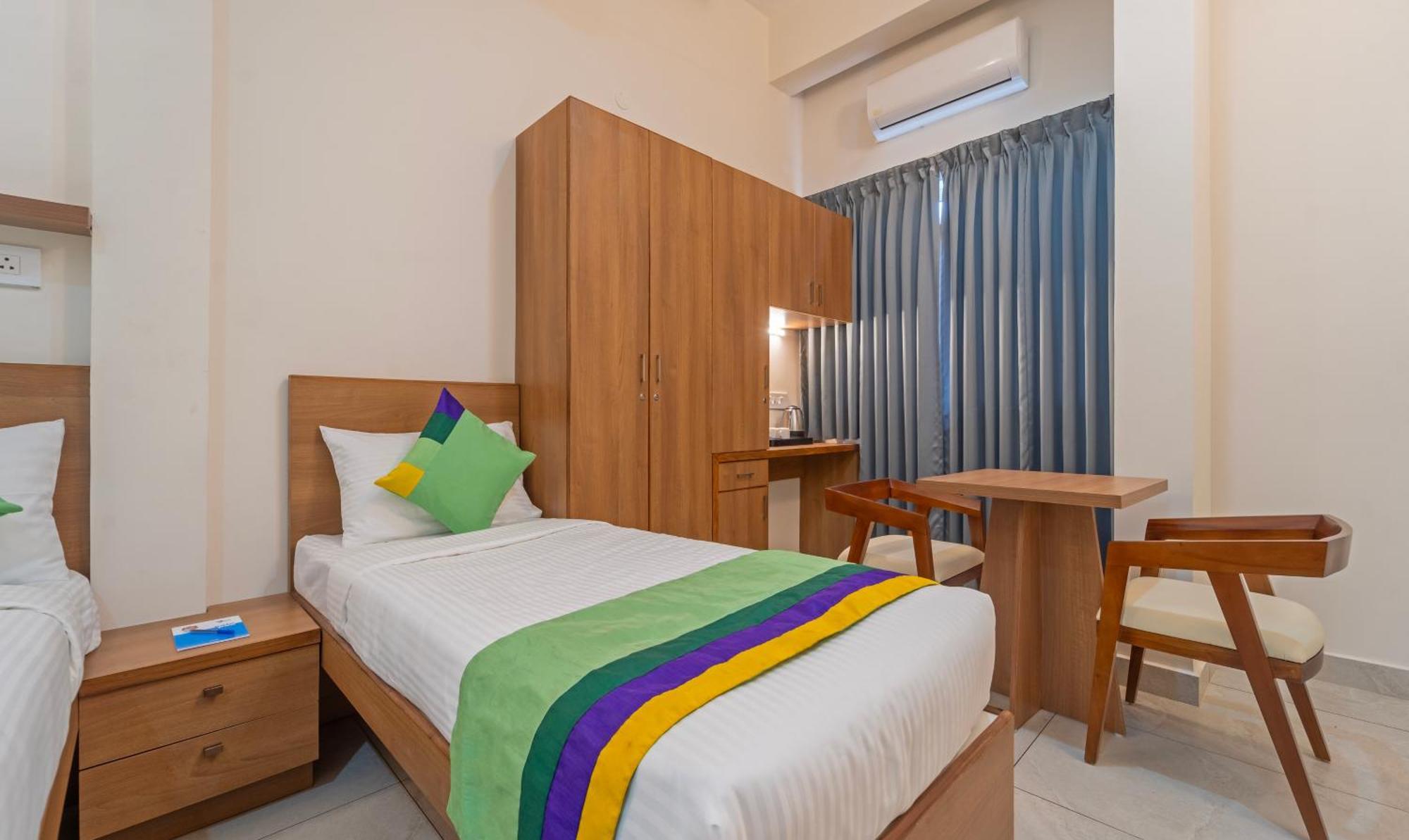 Itsy Hotels Avani Stays, Vyttila, Kochi Exteriér fotografie